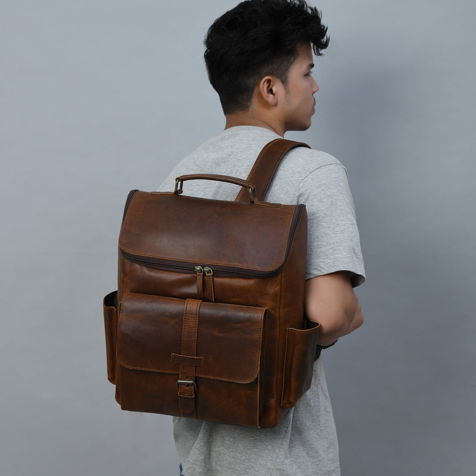 Full Grain 16-inch Leather Backpack | Rucksack Bag with Padded Laptop Compartment & Adjustable Strap (Bourbon Brown) - Jodaro.com