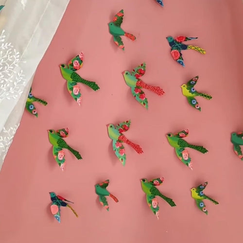 Birds Gift D����cor, Lightweight, Decorative Accent, Party D����cor, Ideal for Celebrations, Enhances Lighting Ambiance (Set of 24)