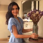 Emerald Fluted Vase, Glass with Classic Fluted Design and Elegant Pastel Emerald Finish, Perfect for Dried Pampas or Fresh Flowers, Ideal for Enhancing Entrance, Living Rooms, and Dining Spaces, Stylish Home D����cor Accent (Shade of Emerald)