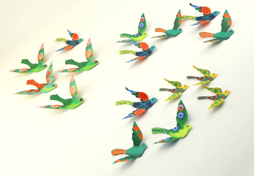 Birds Gift D����cor, Lightweight, Decorative Accent, Party D����cor, Ideal for Celebrations, Enhances Lighting Ambiance (Set of 24)
