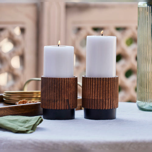 Ribbed Wooden Candle Holder Set, Sustainably Crafted Mango Wood with Intricate Ribbed Design, Perfect for Pillar Candles, Ideal for Enhancing Entrance, Living Rooms, or Dining Spaces, Elegant and Stylish Home D����cor (Large Size)